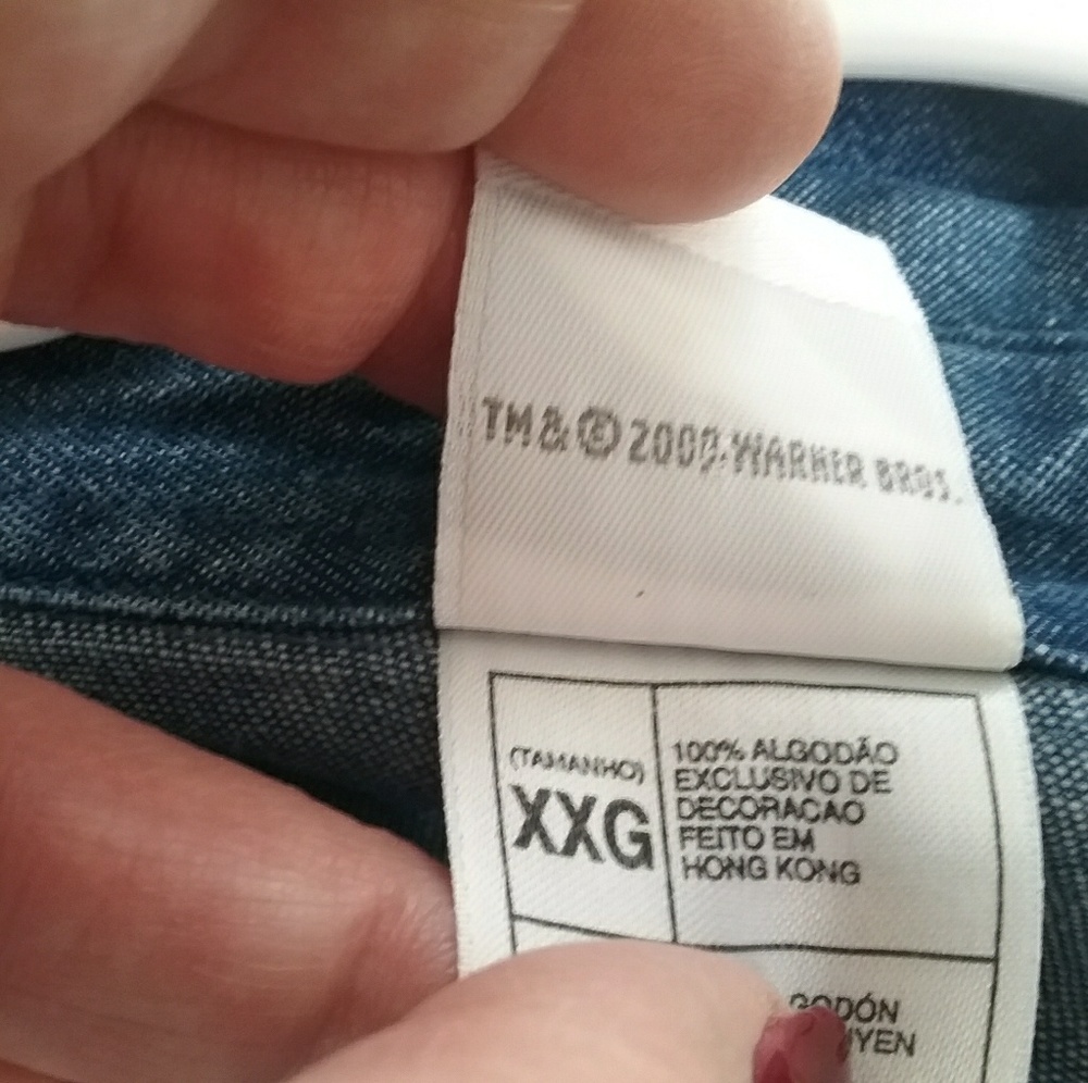 Warner Brothers Looney Tunes Tweety Bird Shirt - Picture 7 of 7